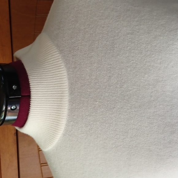 The Tog Shop Turtle Neck Sweater - Picture 2 of 9